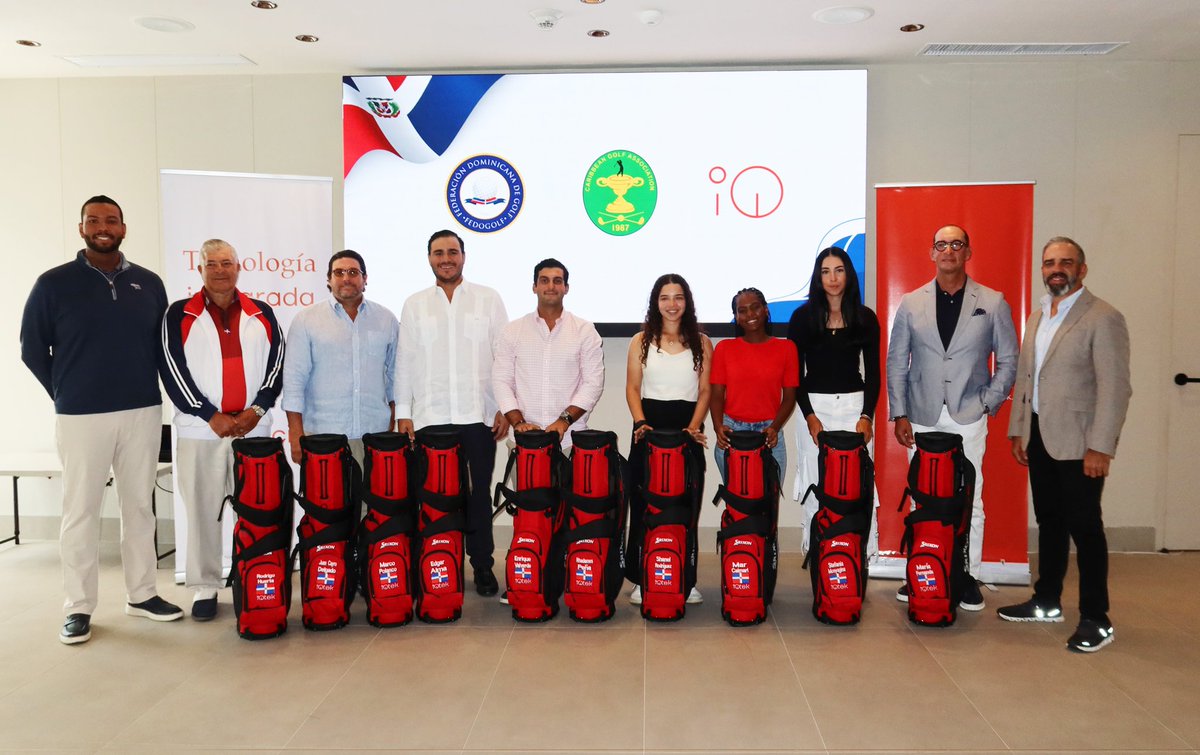 iQtek entrega saquetas al Equipo Nacional Amateur de Golf.

iQtek reafirma su apoyo al talento joven recibiendo al Equipo Nacional Amateur de Golf 🇩🇴 y entregando las saquetas que usarán en la Hoerman Cup, del 30 de junio al 5 de julio en Barbados. ⛳ #GolfRD #HoermanCup #iQtek