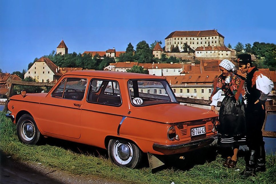YugoslavVisuals's tweet image. Soviet built Zaporozhets ZAZ 966 in Ptuj, Slovenia, 1970s.