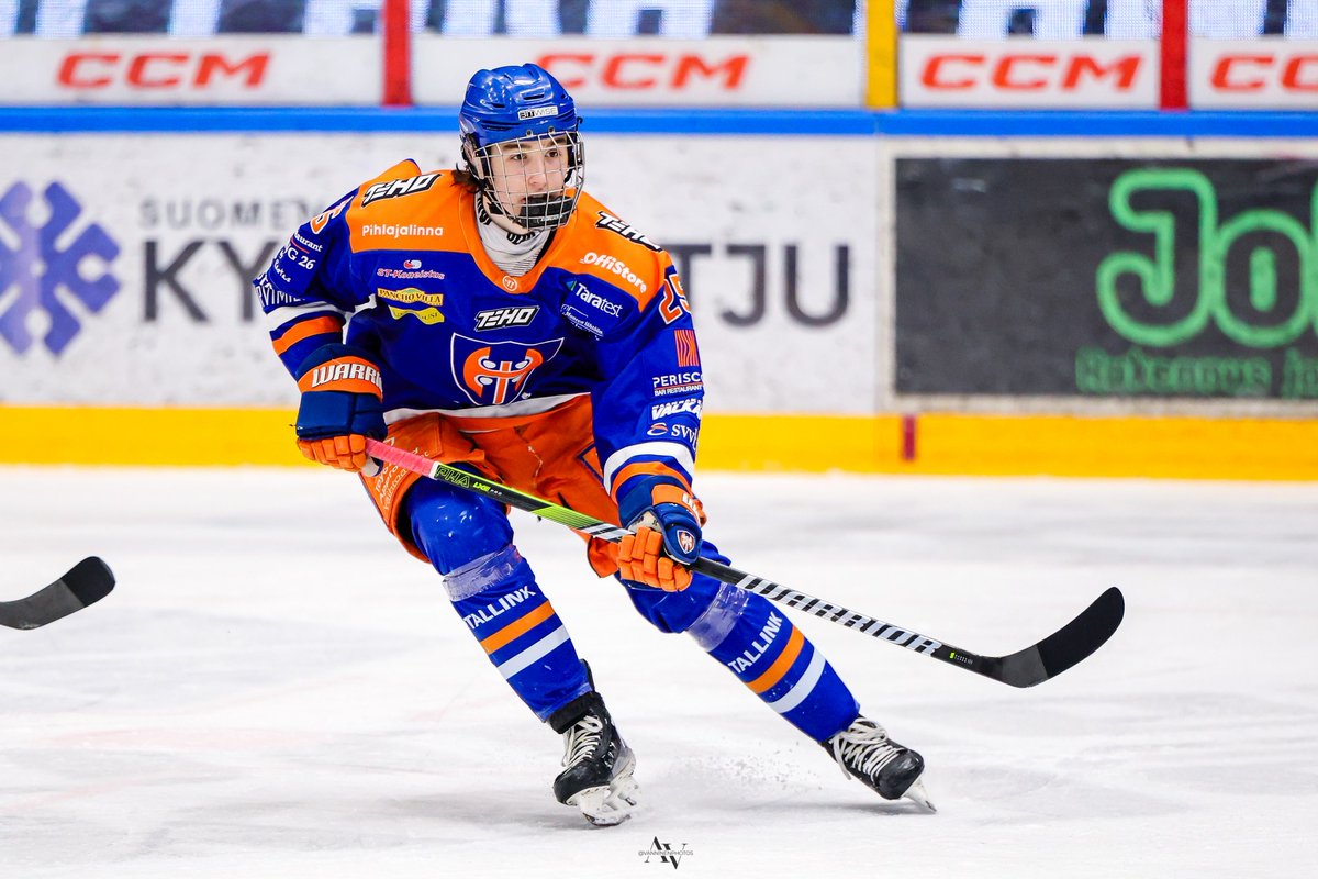 Tapparan U20-joukkueen hyökkääjä Jan Chovan on tehnyt sopimuksen OHL-joukkue Sudbury Wolvesin kanssa. ✍️

Tappara onnittelee Chovania ja toivottaa kaikkea hyvää jatkoon! 👏🏻 

#Tappara 

📸 Aki Vänninen