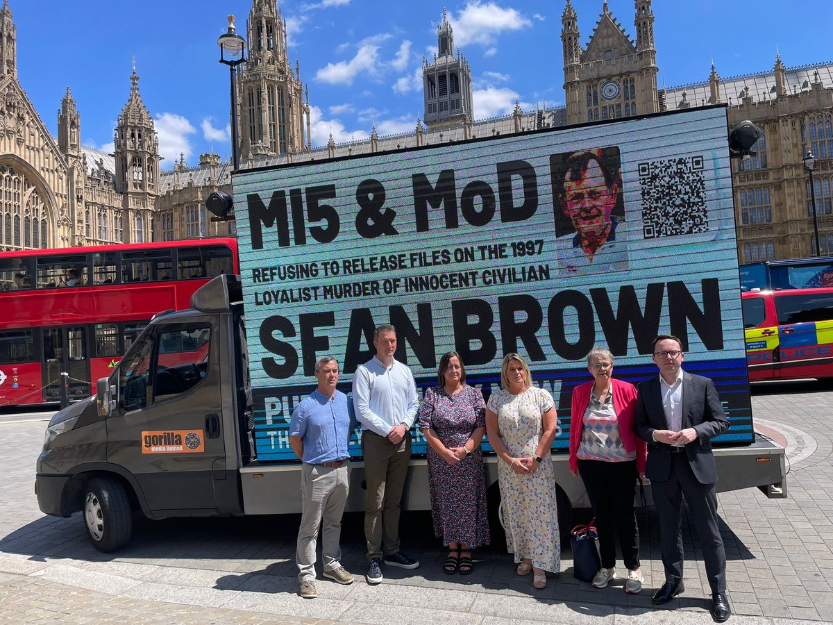 johnfinucane's tweet image. Twenty-eight years on from his killing, it is shameful that Sean Brown’s family are still being denied the truth.
Today, Sinn Féin MPs stood with his family outside Westminster to support their campaign for a public inquiry — the only mechanism to deliver justice.
It is time…