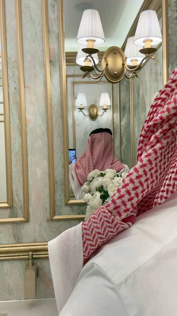 il4l1_'s tweet image. من عرفتك خاطري عيّا يضيق 
كل حاجة أنت فيها .. ممتعة♥️.