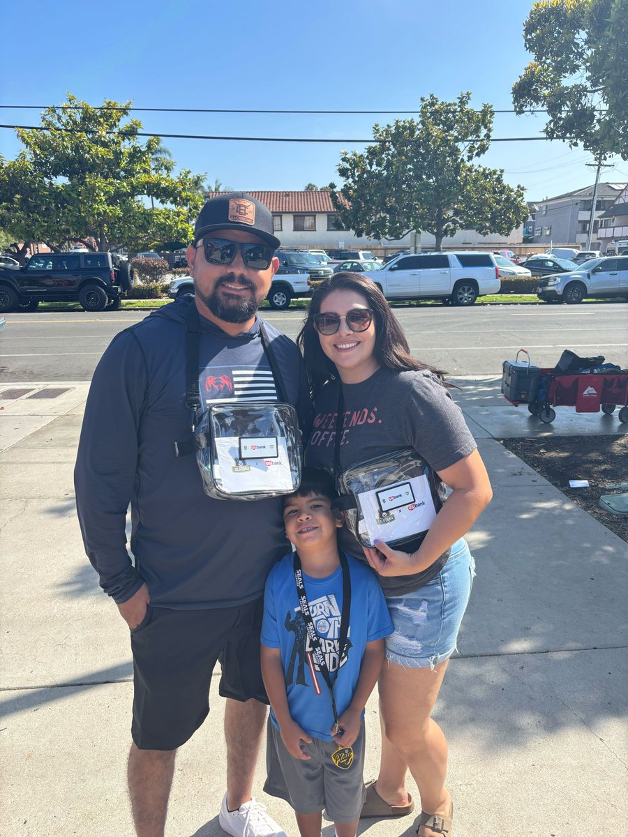 PLL_Academy's tweet image. Thank you to @usbank for providing Parent Packs to each of the families at The Cali Cup this weekend! 👏🏆