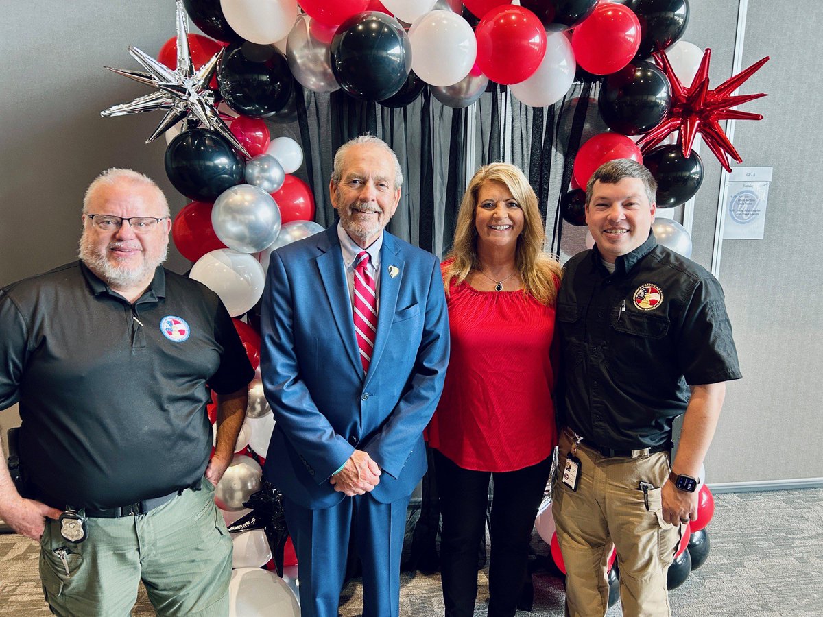 Last week, GEMA/HS Field Coordinator Jonathan Jones and Targeted Violence Prevention Homeland Security Coordinator Dave Shanks attended the retirement celebration of Barrow County Fire Chief Alan Shuman. 

Thank you for your service, and Happy Retirement!