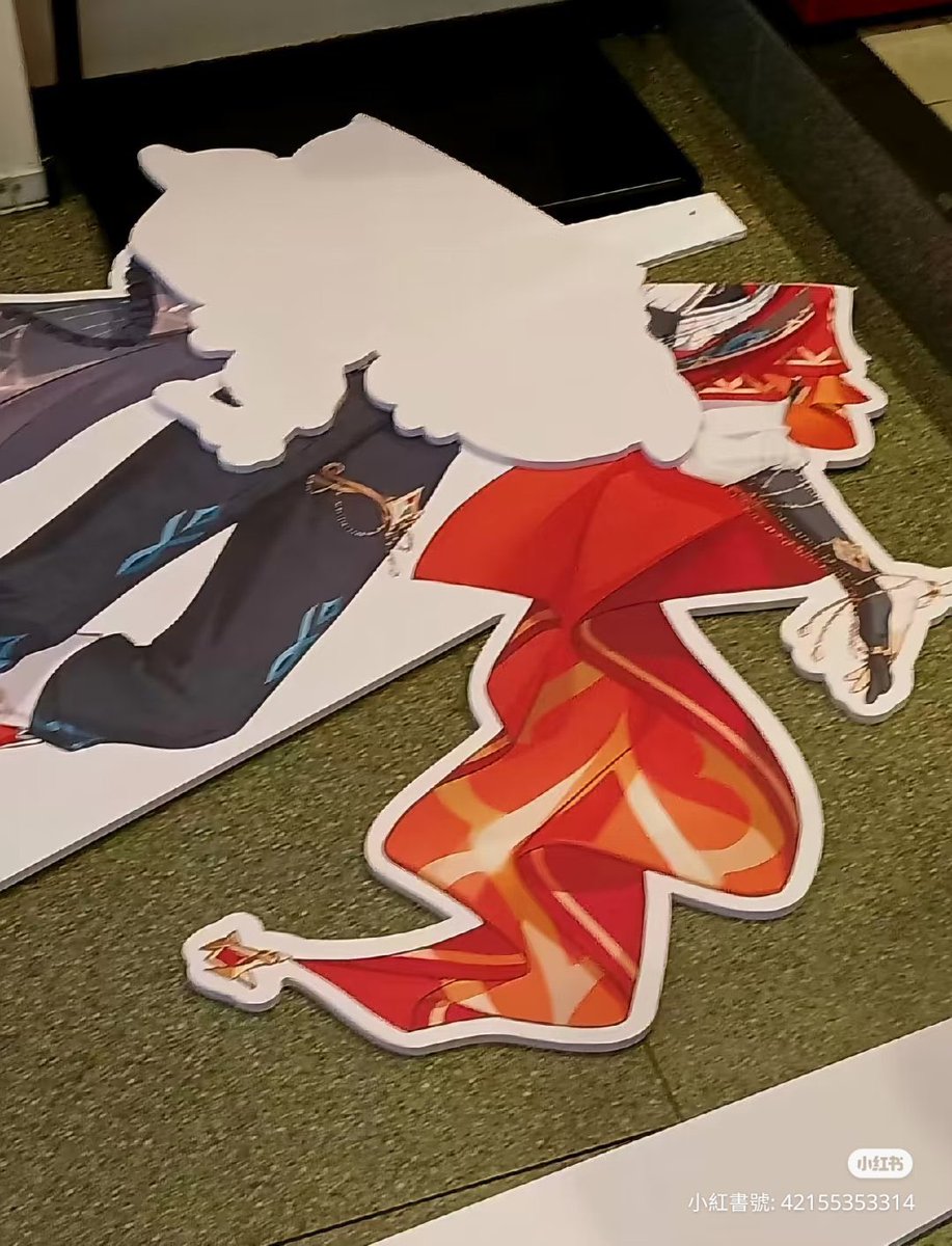 inlutolilium's tweet image. i do NOT wanna hear people acting opressed because they like mlw ships when this is what happens when a mlm pair gets a bare minimum of crumbs.