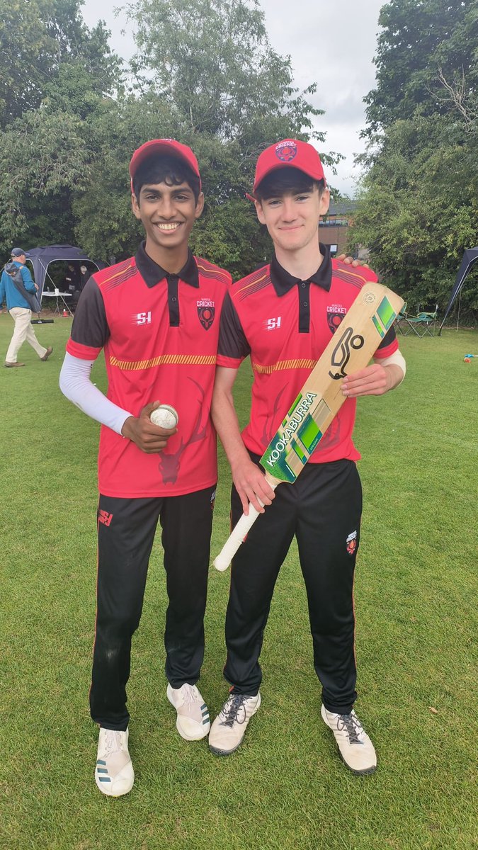 What a day for <a href="/MunsterCricket/">Munster Cricket</a> 
First win ever at the u17s interpros defeating the NCU.  

A fantastic team performance.  

Brilliant bowling from Quins boys, Skipper Seneth 8.5/3/7/10 and Ethan 3/0/1/24 . 2 catches from keeper Callum. 
The club are thrilled for you all. 👏