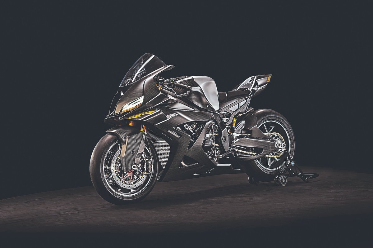 EvenMoreBikes's tweet image. BMW Concept RR! It’s a bit tasty. Alan Dowds brings you up to speed on this on our website. Link in the Bio if you need it!

#morebikesyoulike #morebikes #motorcycles #readersrides #motorcycle #ukbikers #bikelife #bikers #motorcyclists #morenews #motorcyclenews #motorcyclegear