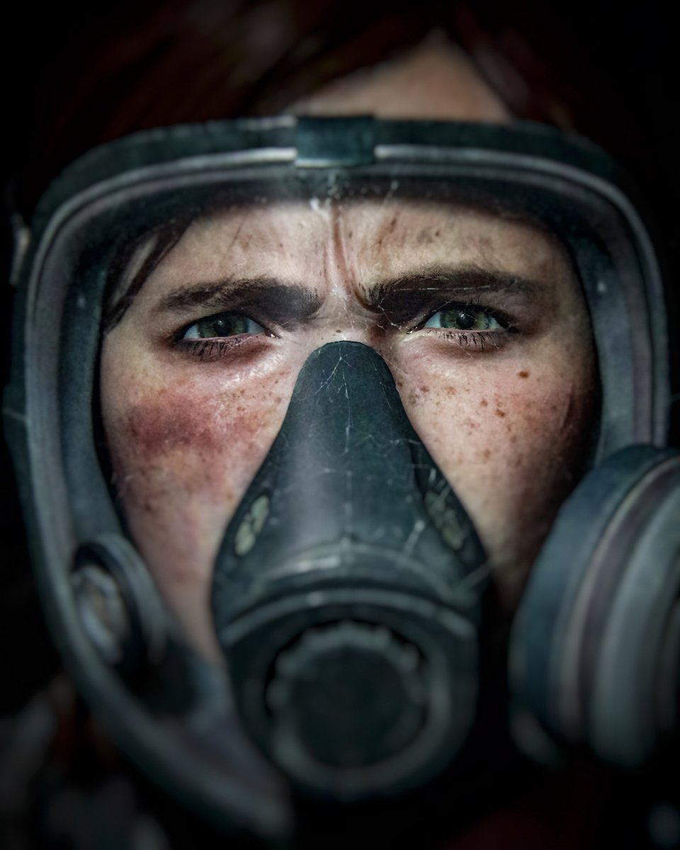 The Last of Us fan nadimvp submitted this close up Photo Mode shot of Ellie in her gas mask, capturing her in a tense moment from The Last of Us Part II.

Share your own Naughty Dog Photo Mode shots, cosplay, fan art, and more here: bit.ly/4flGF70