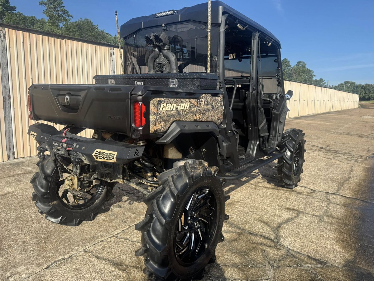 🚨PRODUCT ALERT! 🚨
The Thumper Bumper is HERE for your Can-Am Defender &amp; Defender MAX — and YES, it’s WINCH READY! 💪
#ThumperBumper #CanAmDefender #OffroadReady #WinchItOut #MadeInUSA