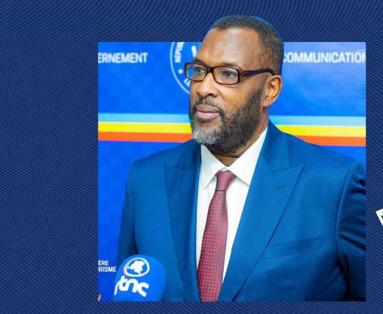 🇨🇩🤝🇷🇼 Nzanga Mobutu réagit à l’accord de paix signé à Washington entre la RDC et le Rwanda

L’ancien Vice-Premier Ministre salue une avancée diplomatique majeure pour la région des Grands Lacs, tout en appelant à la vigilance nationale.

📌 Ce que prévoit l’accord :
• Retrait