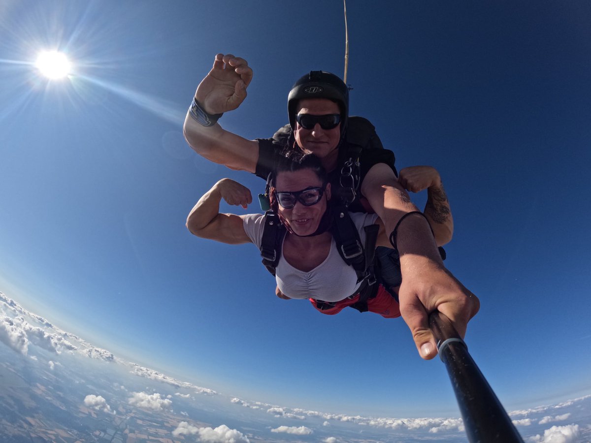 Skydiving🥰