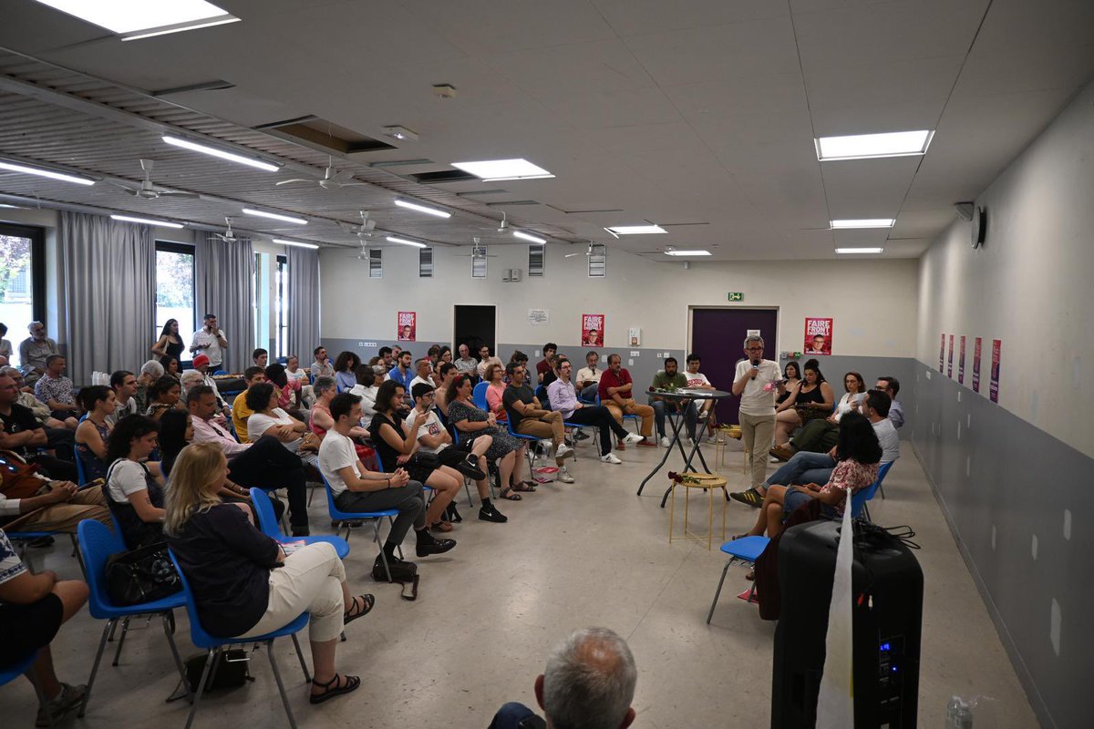 Bravo <a href="/Loline_B/">Loline Bertin</a> pour cette inspirante Fête de la Rose, dimanche dernier à Montreuil ! Une vision pour nos villes et nos quartiers populaires ! 

Bravo aux Jeunes socialistes en nombre, à leur animatrice fédérale <a href="/Ines_Lamiri_93/">Inès Lamiri</a>, et aux amis <a href="/sami_hmissi/">Sami Hmissi</a> et <a href="/RaphaelBenha/">Raphael Benharous</a> !