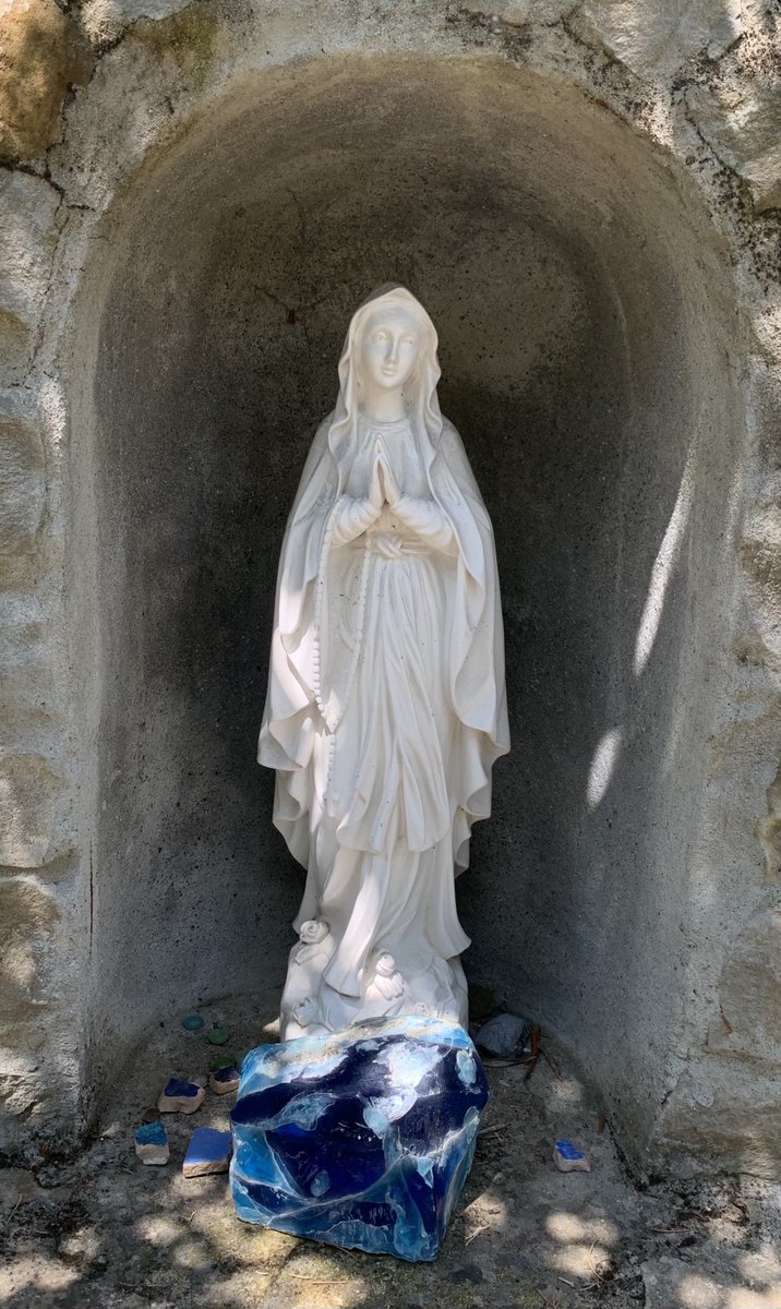 Vorrei chiedere ai miei amici credenti: dopo una giornata trascorsa a additare peccatori, incitare all’odio verso nemici, popoli e singoli, disumanizzarli e disprezzarli, quale vantaggio spirituale avvertite? Quanta vicinanza a Cristo? Rispondete sinceramente, io non capisco.
