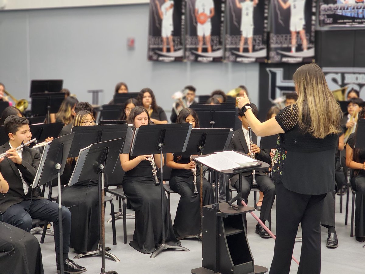 Congratulations to the EMMS Rattler Band on being selected as a State Finalist for the ATSSB Outstanding Performance Series!

This incredible honor is a true reflection of the hard work, talent, and dedication of these amazing students — and the inspiring leadership of Ms. Chuca.