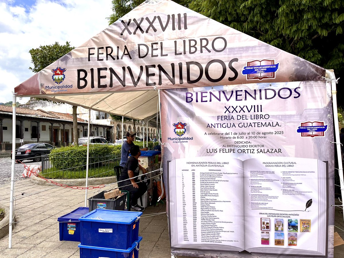 La XXXVIII Feria del Libro de Antigua Guatemala está a punto de aperturar en el Parque Central, y estará disponible al público hasta el 10 de agosto.
#FeriadelLibro #XXXVIIIFeriadelLibro  #AntiguaGuatemala
