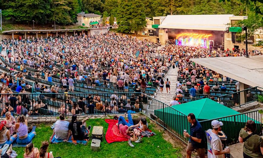 G'day Atlanta! We're coming back to the Synovus Bank Amphitheater at Chastain Park Aug 31 with our Wish You Were Here 50th anniversary tour 😎 For tickets and all our tour dates go to aussiefloyd.com/tour-dates

#aussiefloyd #pinkfloyd #australianpinkfloyd #wishyouwerehere #wywh50
