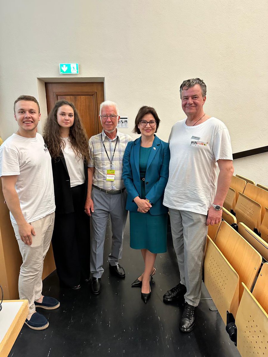 VenediktovaIV's tweet image. It’s a great pleasure to support the @uasaz_ch initiative exploring the deep 🇺🇦–🇨🇭 ties in science and research.
A very meaningful event at @ETH_en honoring the legacy of Ukrainian microbiologist Serhiy Winogradsky, who discovered chemosynthesis in Zurich.