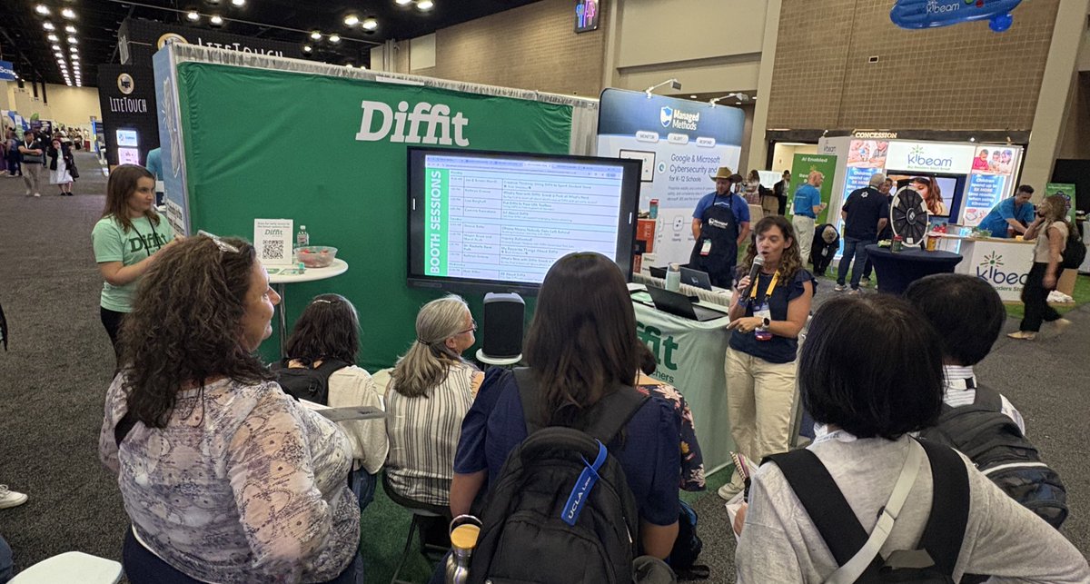 Always learn so much from Lisa!! Love hearing how <a href="/DiffitApp/">Diffit</a> can support UDL and truly help teachers reach all learners. #ISTELive25 <a href="/LisaBerghoff/">Lisa Berghoff 🔜ISTE ✈️</a>