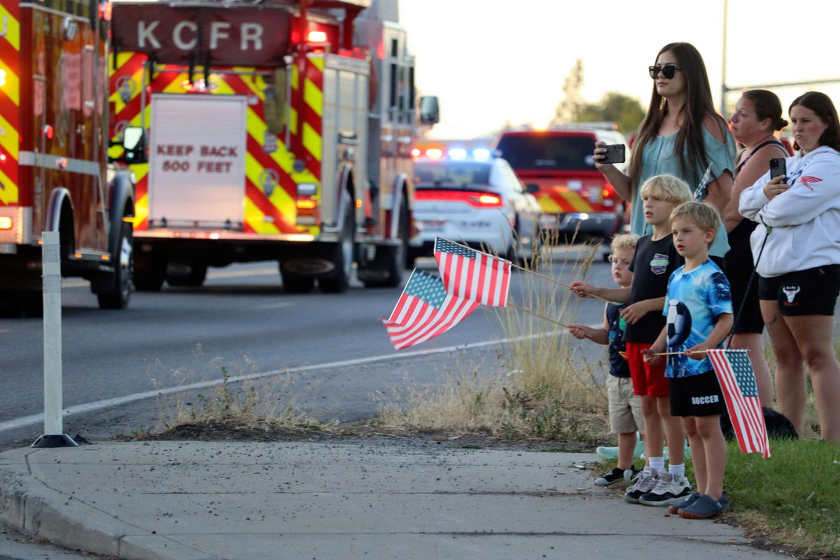 Shooter Identified: The man who intentionally set the fire to ambush the crew on Sunday was perched in a sniper position, firing at the firefighters. ow.ly/Urh850WiGHv