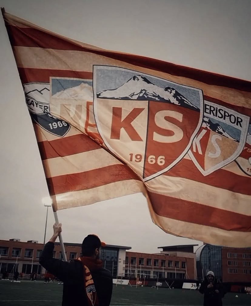 Kutsal sancak! #Kayserispor59Yaşında