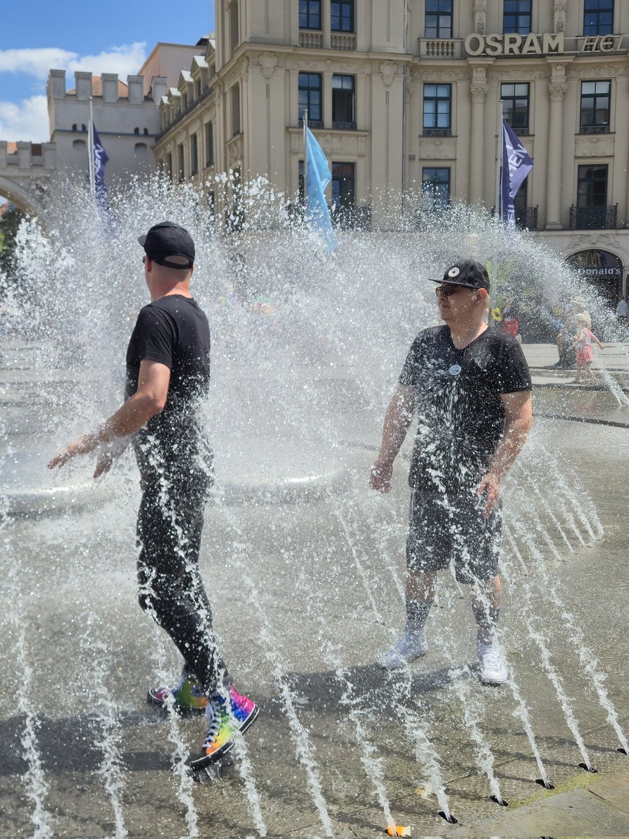 Stachus fountain, CSD Munich 2025
