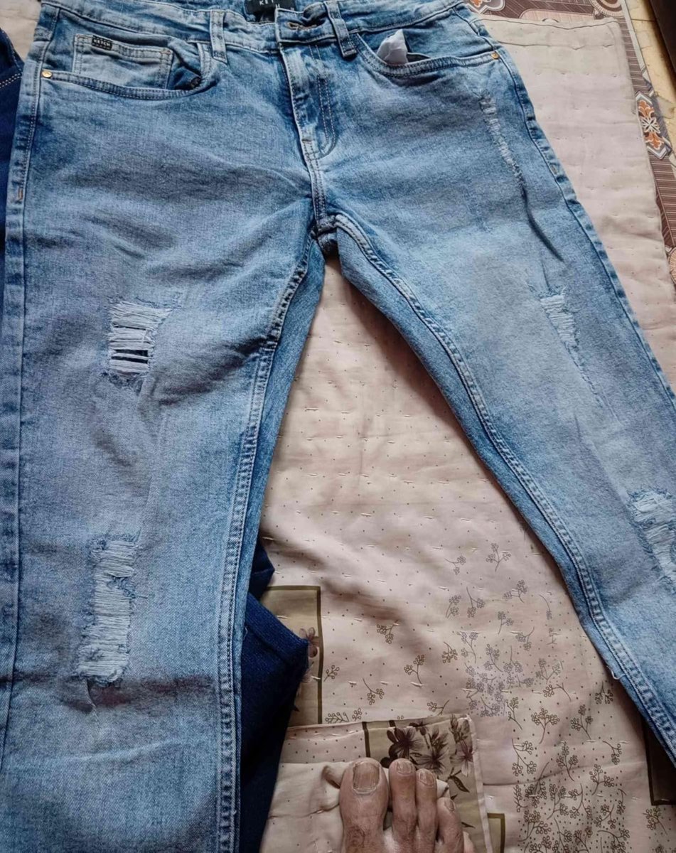 KashiKummari's tweet photo. 🔥KETCH Men's Slim Fit Mid Rise Jeans
Price : -73% ₹472
M.R.P.: ₹1,749🙅
Buy Here : https://t.co/aHbIIsA7WG
💁‍♂️Customer Review : Awesome fit and look https://t.co/89PCivLJKv