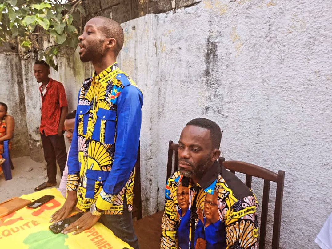 rons_kabasele's tweet image. #LIBANDA #65ans
#REDYNAMISATION
Aujourd’hui,nous célébrons plus qu’une date:nous célébrons un peuple, une histoire,une fierté. Dans sa campagne de Masolo Na Base, le RNS a célébré cette journée historique avec l’une de cellule de Ngampani à kimbanseke.
@CivuadiKalanga