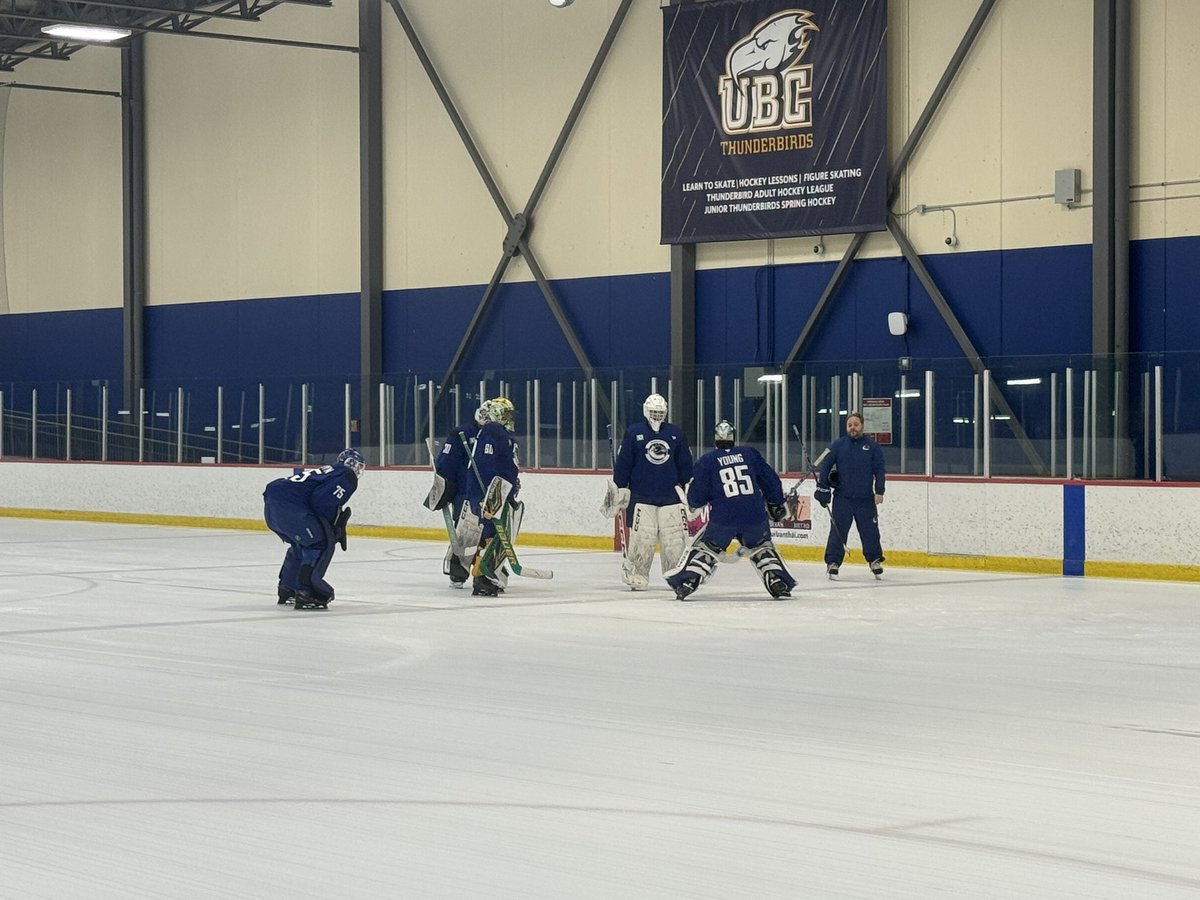 CanucksInsider's tweet photo. Goalies are out early with Marko Torenius.
Ty Young leading the way through drills.
#BuildingBlue https://t.co/jPJgrMkoyU