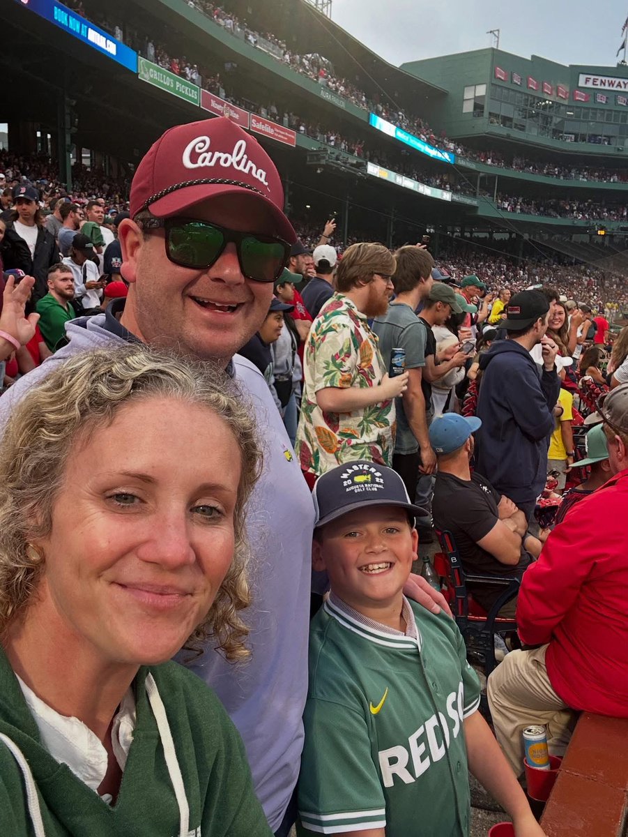 Jeff Manning π― (@jeffjmanning) on Twitter photo Way up north in <a href="/fenwaypark/">Fenway Park</a>, always representing my #Gamecocks <a href="/GamecockFB/">South Carolina Football</a> <a href="/UofSC/">University of South Carolina</a> <a href="/CoachSBeamer/">Shane Beamer</a> Way up north in <a href="/fenwaypark/">Fenway Park</a>, always representing my #Gamecocks <a href="/GamecockFB/">South Carolina Football</a> <a href="/UofSC/">University of South Carolina</a> <a href="/CoachSBeamer/">Shane Beamer</a>