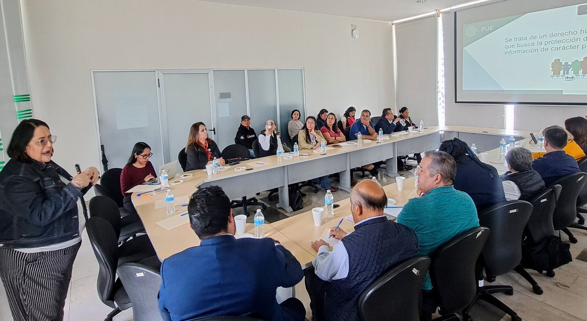 📆 Hoy impartimos en el #CIS de Angelópolis las capacitaciones:
🔝 El Derecho de Acceso a la Información como derecho llave 🔑📄
🔝 Protección de Datos Personales 🛡️🔐
 Dirigidas al personal de Instituciones de Asistencia y Beneficencia Privada del Estado de Puebla.

#ITAIPUE 🔍