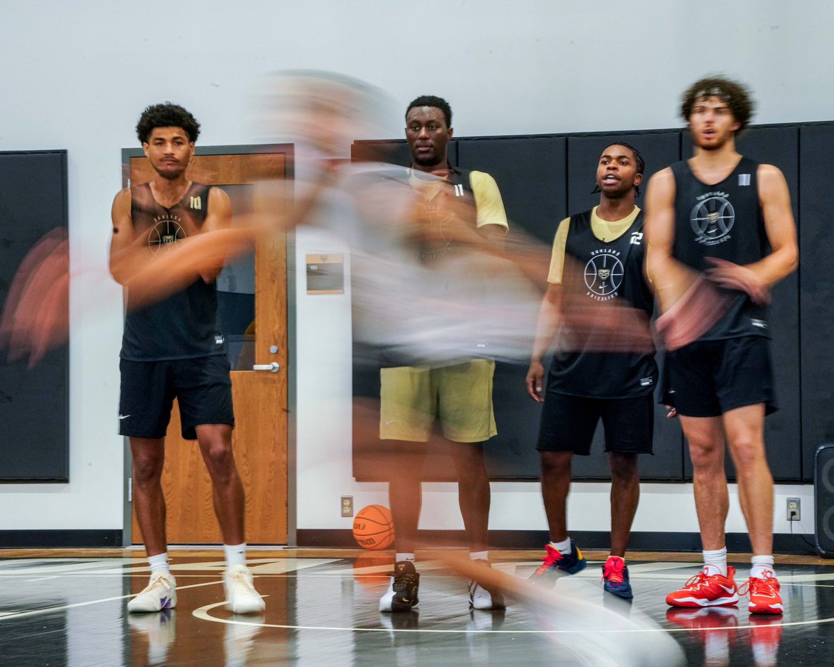 OaklandMBB's tweet image. and we&apos;re back!!!