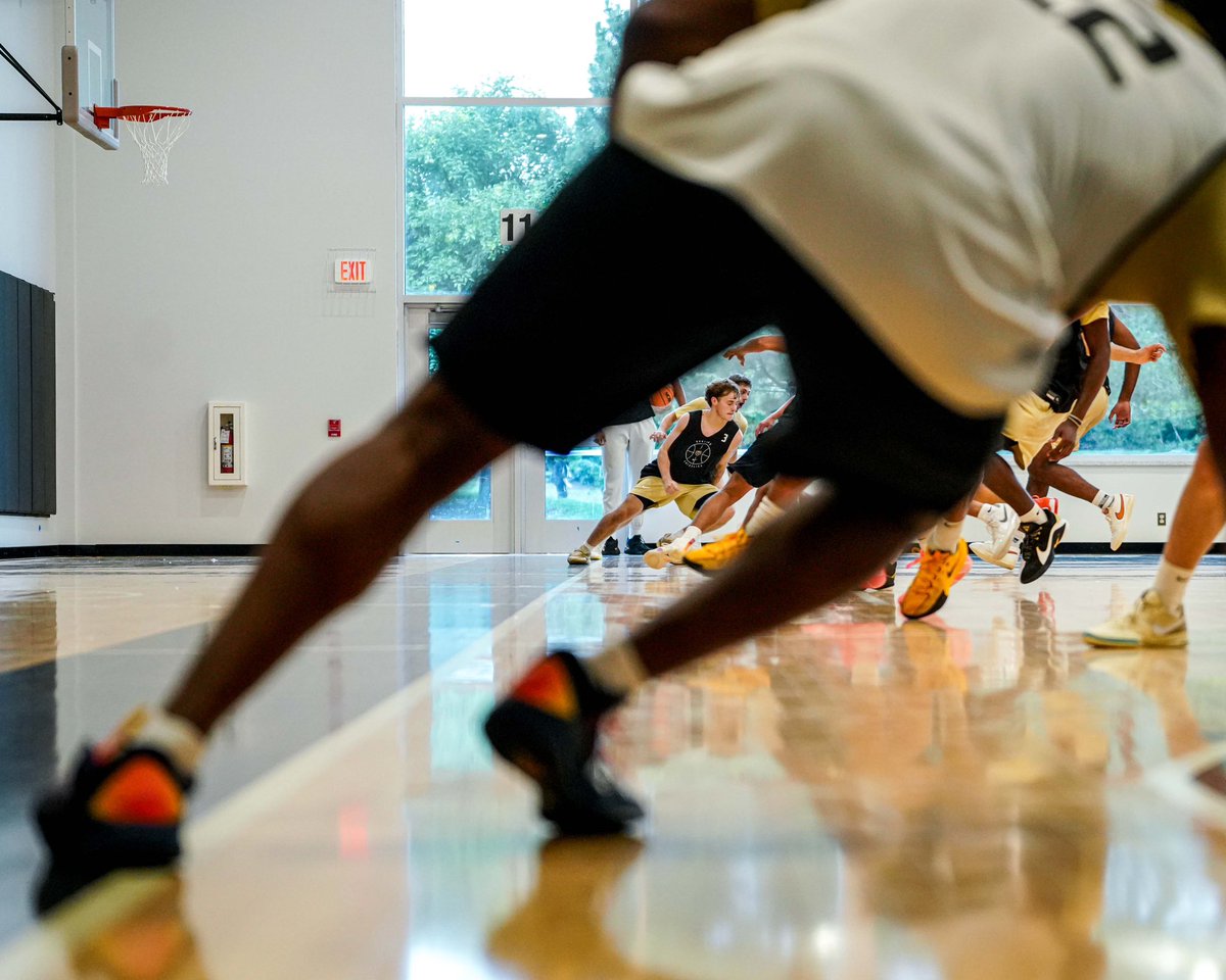 OaklandMBB's tweet image. and we&apos;re back!!!