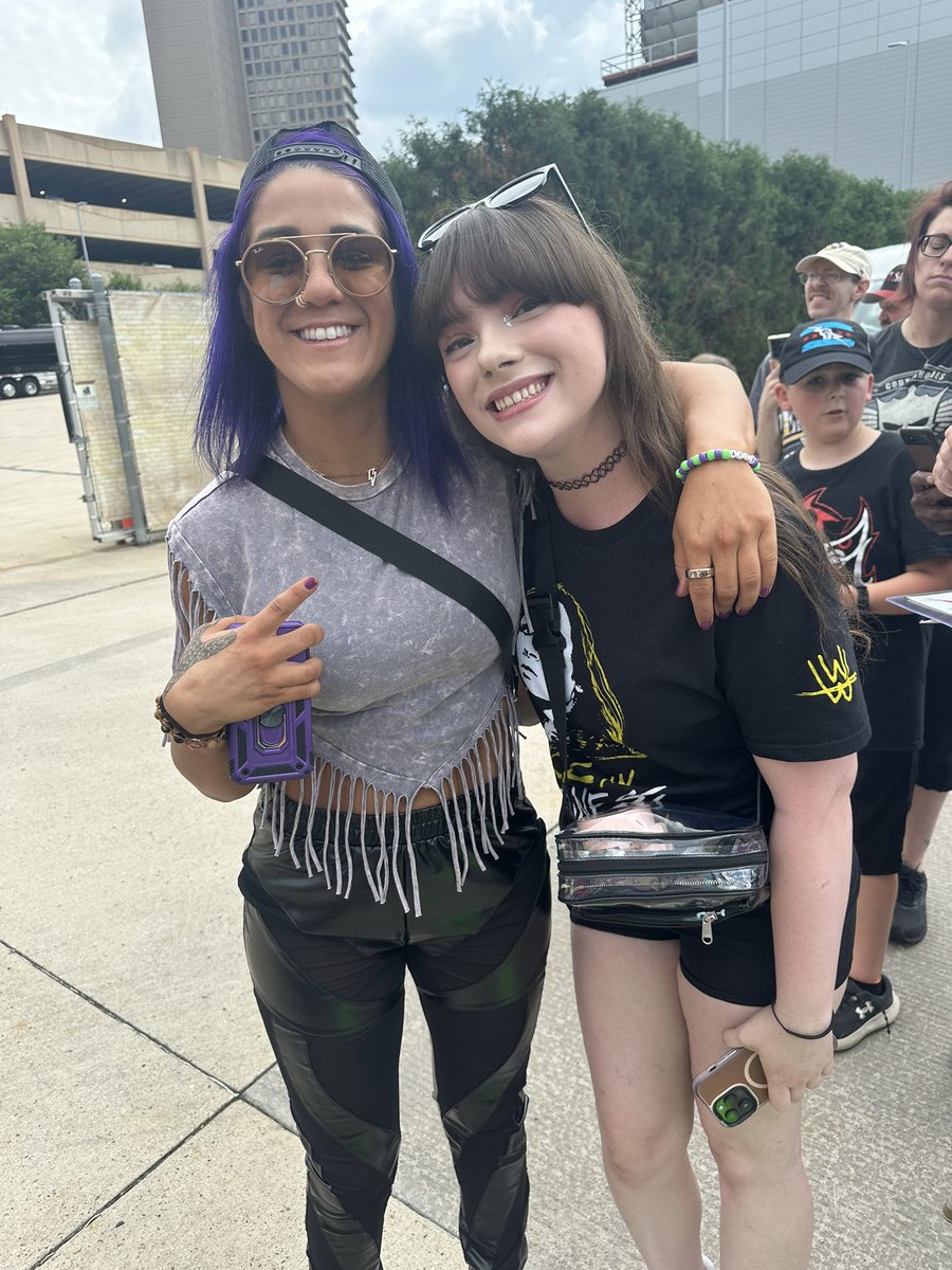 sorry about the shirt, <a href="/itsBayleyWWE/">Bayley</a>! just remember… peace and love 😉🤍