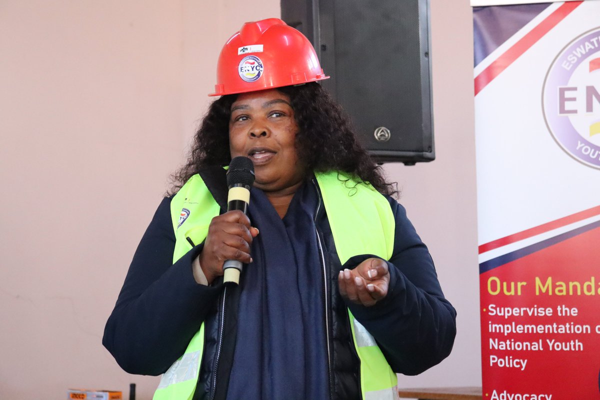 TVET START-UP TOOLKIT DISTRIBUTION FINALE – HHOHHO REGION!
Today, young artisans in the region walked away equipped, empowered, &amp; ready to build their futures one skill at a time.
The ENYC CEO Lwazi Mamba, drove home one powerful point: "Use Youth Fund"

#eSwatini #YOUTH