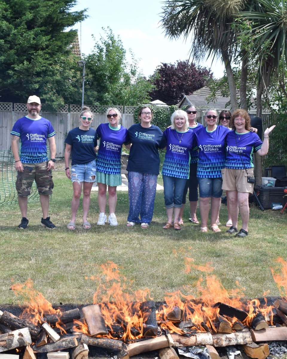 diffstrokes's tweet image. Thank you to everyone who took part in Saturday’s Firewalk for Different Strokes! Your bravery helps change lives.

Big thanks to UK Firewalk for delivering an amazing event — and for the brilliant photos!

#Firewalk #StrokeSupport #Fundraising