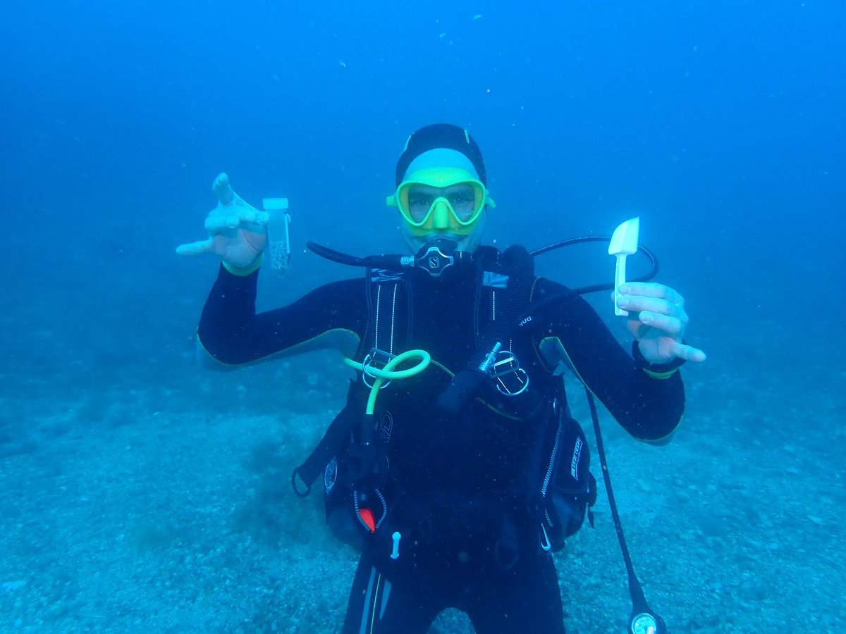 iMARES_group's tweet image. Last week we sampled in Cap de Creus to test #eDNA on fish and invertebrate communities 🧬🐟. This technique detects species from their genetic traces in the water—no need to capture them. The work is part of the EU projects #GES4SEAS and #PETRIFY 🌍
@ICMCSIC
