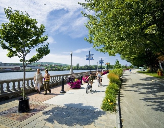 Less than one week to <a href="/CSEE_SCEEmtgs/">CSEE SCEE Meetings</a> <a href="/CSEE_SCEE/">CSEE_SCEE</a> in Sherbrooke! Hope to see you there!

The Lac des nations promenade is a wonderful spot for a stroll a run or just to relax!