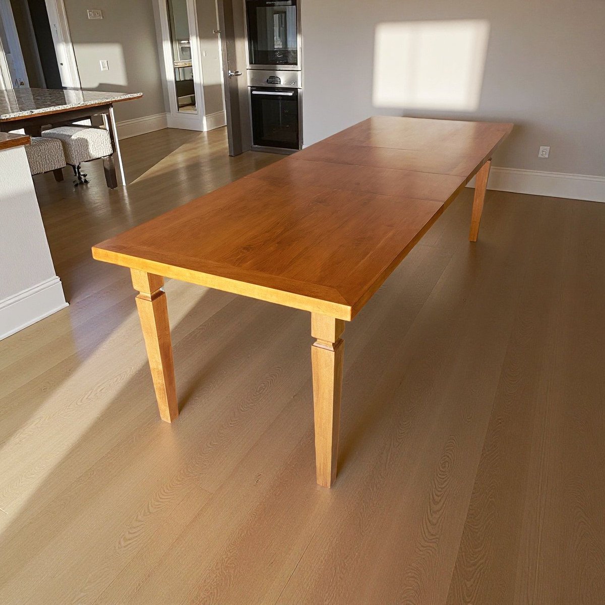 ArtToLife1's tweet image. Custom Maple dining table
#furniture #customfurniture #diningtables #losangeles