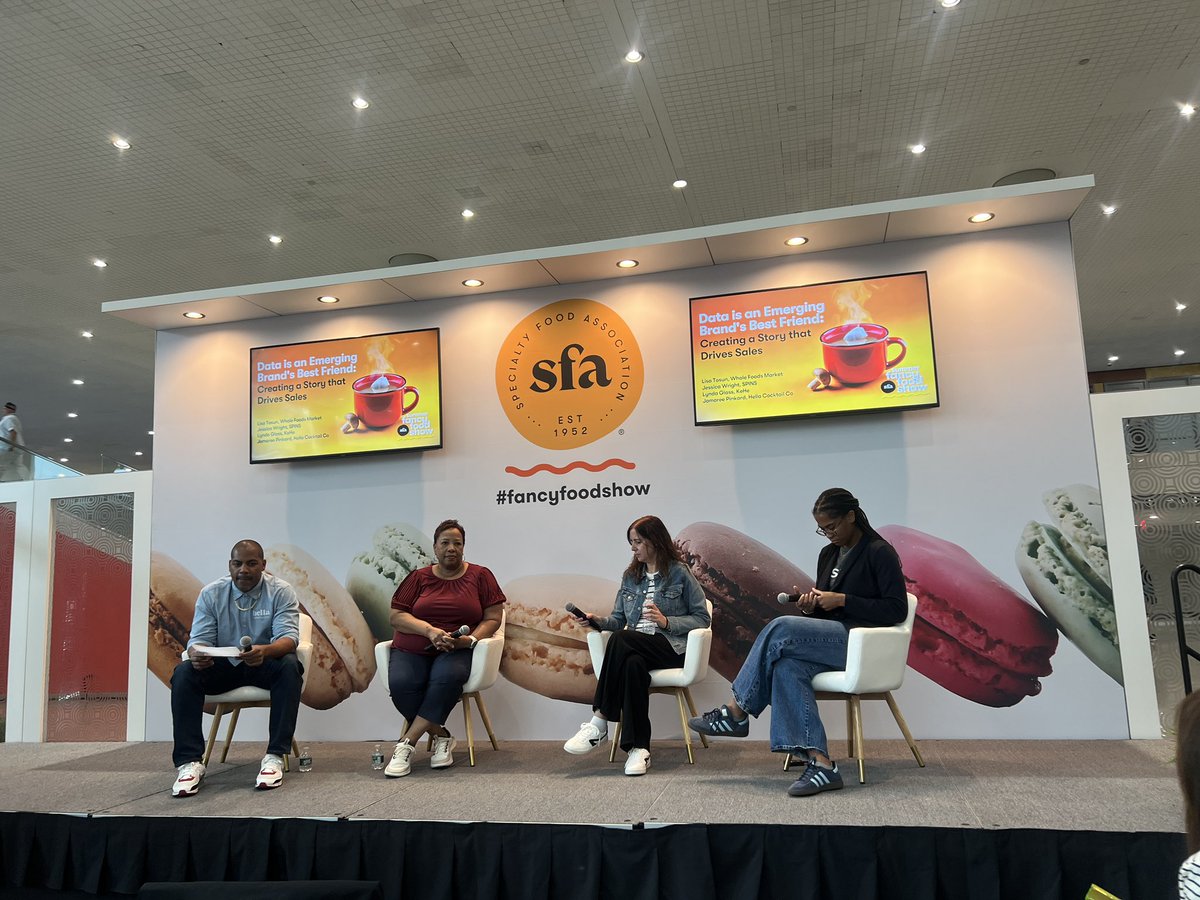 JeyanHeper's tweet image. Data is an emerging brand’s best friend #startup #datadrivengrowth #fancyfoodshow