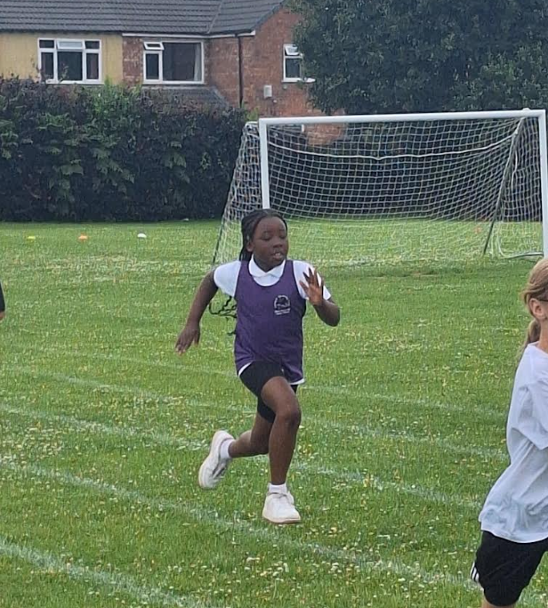 bhhjunior's tweet image. Well done to our brilliant young athletes who took part in the Oak Trees Track and Field Event today. 
Thanks to Thingwall for hosting a brilliant competition @OakTreesMAT #bhhjpe #bhhjinspiration