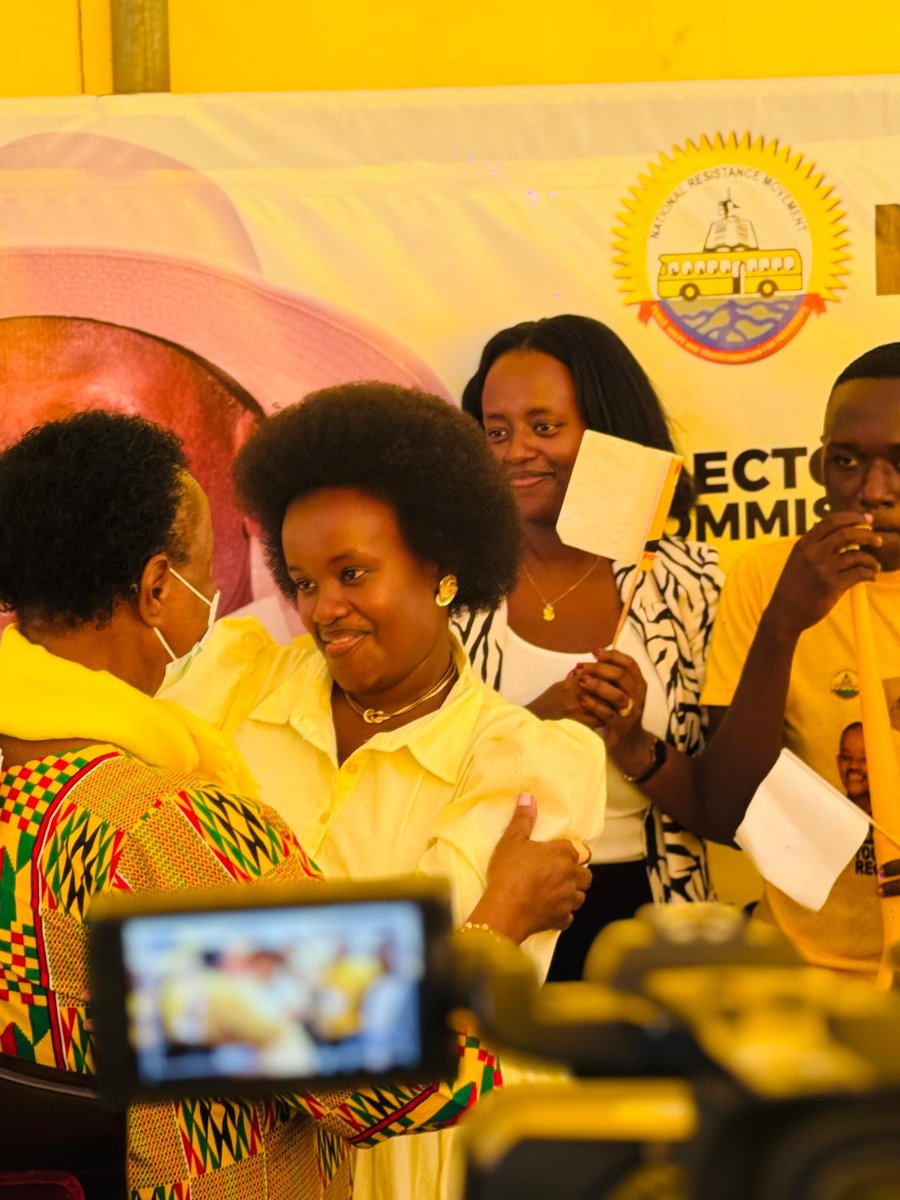 KakwanziLiz's tweet photo. Youth of Western Uganda,
I come before you, with immense pride and gratitude, officially nominated as a candidate for Western Youth MP (2026–2031).
I thank the Almighty for His guidance throughout this journey, and my deepest appreciation to you all for your love and support 🙏 https://t.co/ZeS7M7sKaz