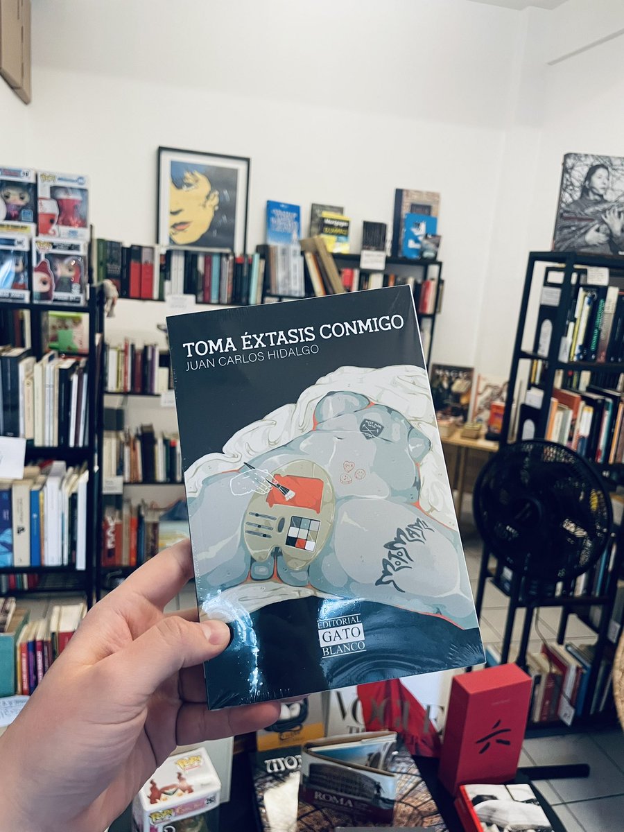 EditGatoBlanco's tweet photo. ¡Nuestras novedades ya están en el Pony! 

Visiten el Pony de Troya, la mejor librería vintage de la CDMX, y busquen los títulos de nuestro sello. https://t.co/PrRWndJUXR