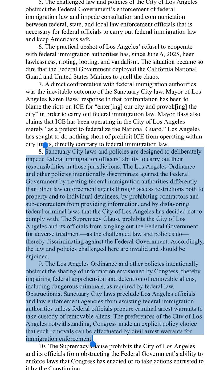 Bill Melugin tweet media