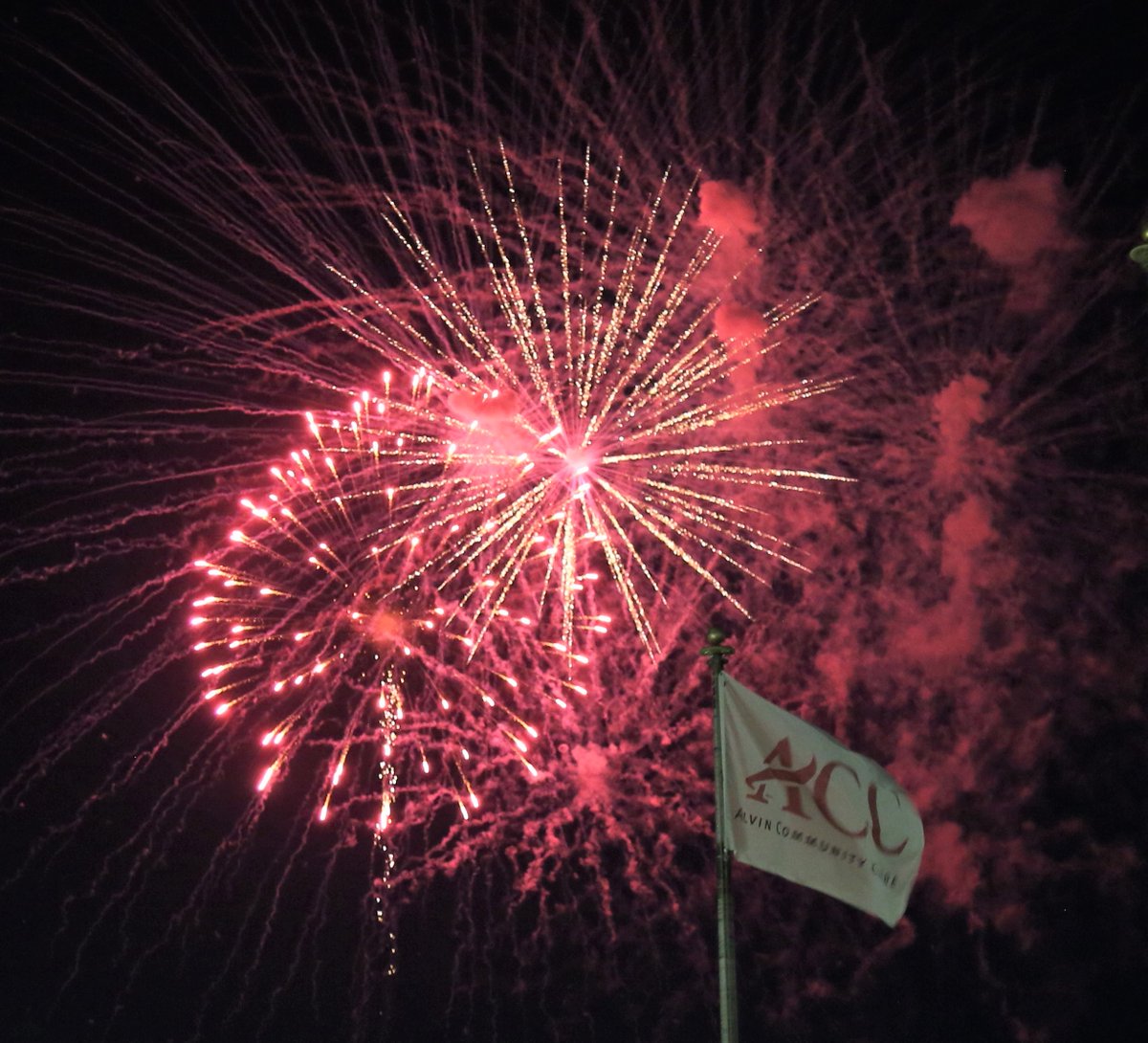 Alvin Community College (@alvincollege) on Twitter photo The annual Fourth of July concert is this Friday at the Memorial Wall. Music starts at 8 p.m. The fireworks display by the <a href="/CityofAlvinTx/">City of Alvin</a> begins afterwards. The campus is a great spot to see the show ;-) The annual Fourth of July concert is this Friday at the Memorial Wall. Music starts at 8 p.m. The fireworks display by the <a href="/CityofAlvinTx/">City of Alvin</a> begins afterwards. The campus is a great spot to see the show ;-)