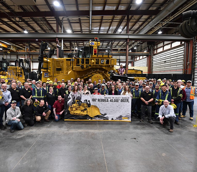 At Finning, we believe that sustainability and performance go hand in hand. That’s why we’re proud to look back on a major milestone: the 100th rebuild completed by our Regina team featuring none other than the 40,000th Cat® D11 dozer. Read more: bit.ly/44ide1i