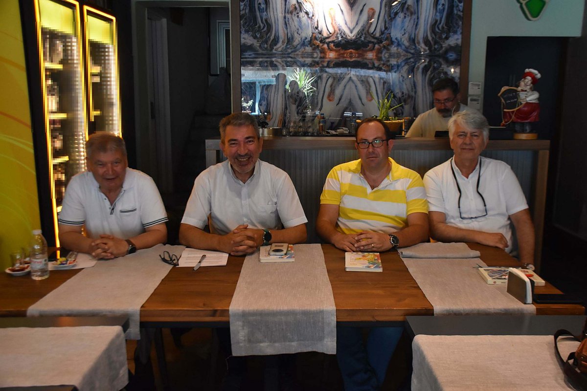 Gerçekizmir tweet media