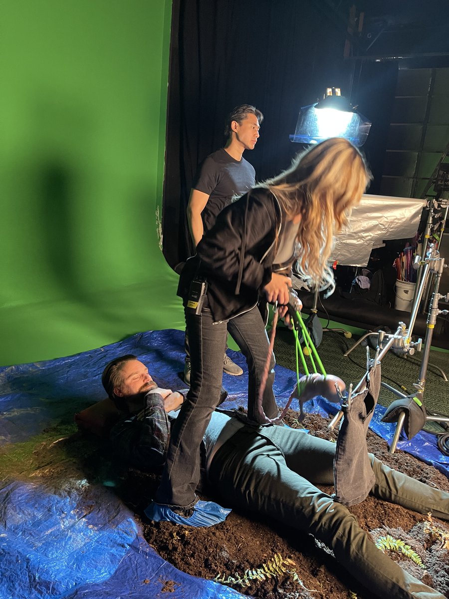 TheFetusFilm's tweet image. 📸 Horror fam, we found this photo in an attic—and it moved.
What do you think is happening here?
Drop your best captions before it blinks again.
#TheFetusFilm #HauntedGames #CaptionTheTerror