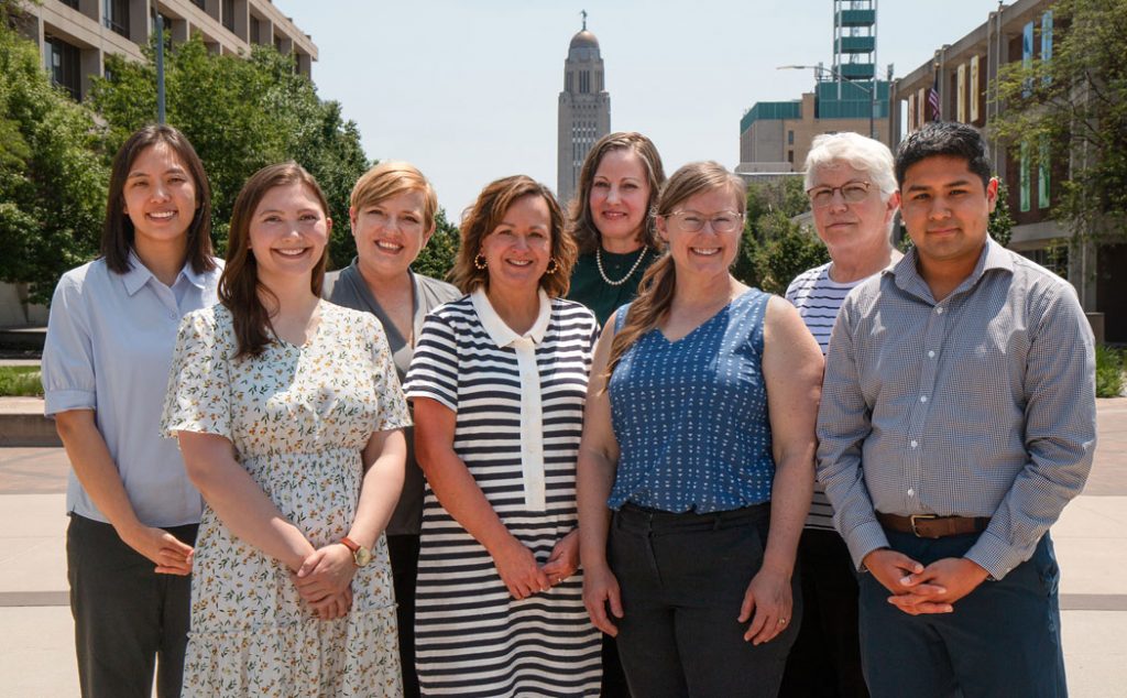 UNL_CYFS's tweet image. Immigrant & refugee families in Nebraska face barriers to accessing #earlyintervention services for young children w/ developmental delays or disabilities. A new multi-campus study underscores the need for culturally responsive support.
🔗 Read story ›› cyfs.unl.edu/news/?p=7617