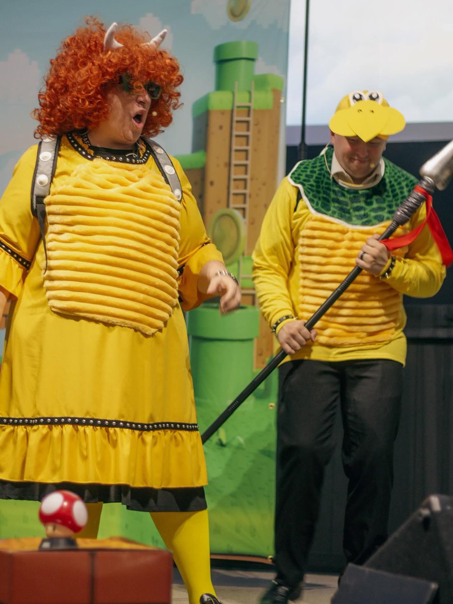 Rejoicing over what Jesus did this week here in Zanesville, OH where He filled  1 with the Holy Ghost, and refilled 3 others!  Amazing Savior!!