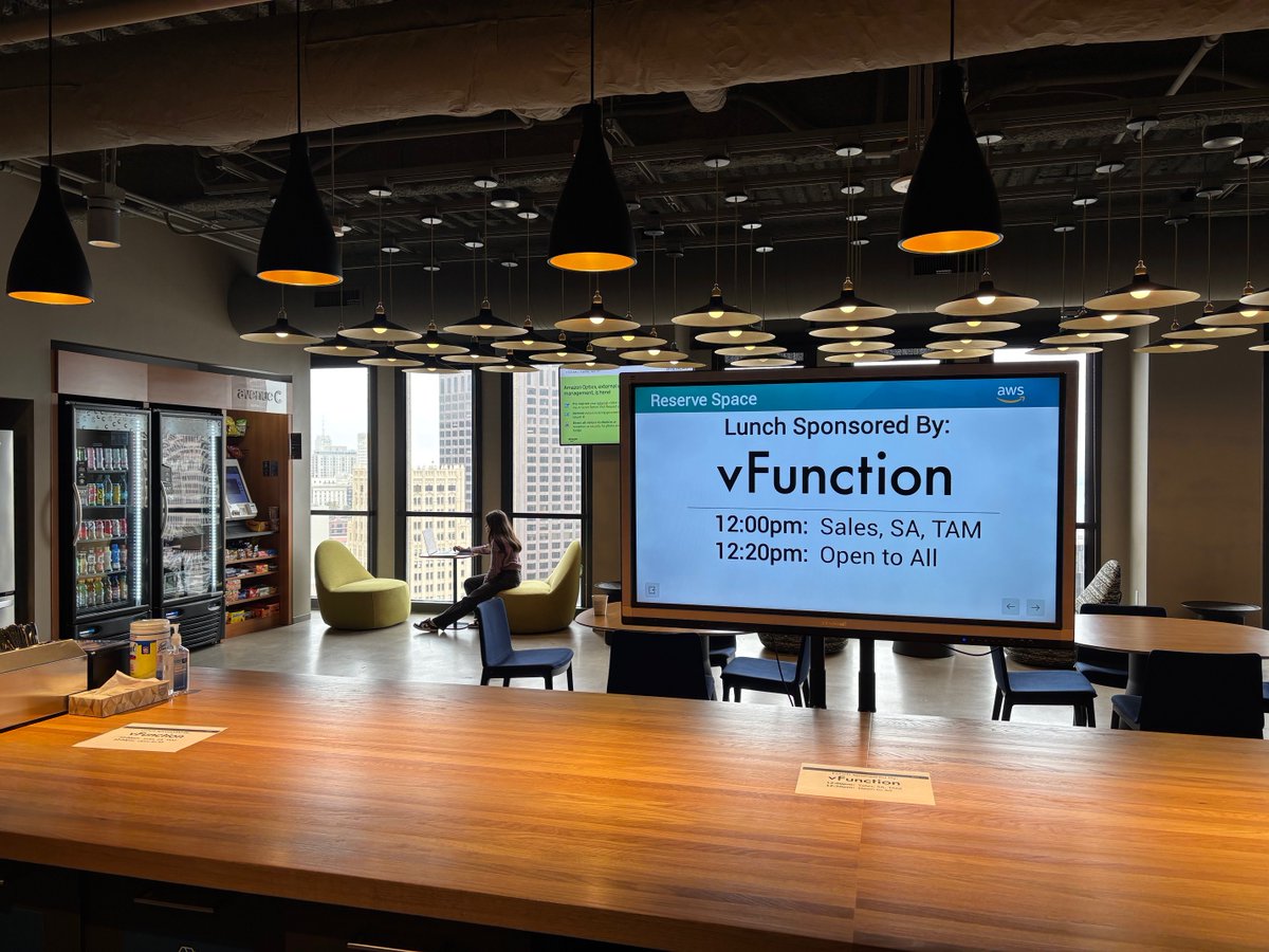 v_function's tweet image. Workshops on both coasts ✅
Modernization that actually works ✅
Catch us next:
Lunch & Learn @ #AWSSummit NYC | July 16
Let’s talk technical debt (yes, even with GenAI 😅)
hubs.ly/Q03vfDBV0
#vFunction #AWS #cloudnative #modernization #devtool