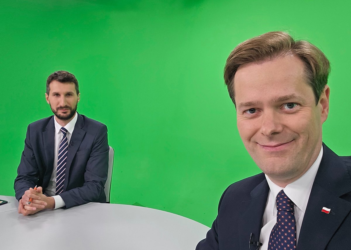 Jarosław Krajewski (@krajewskijarek) on Twitter photo Już za chwilę do zobaczenia w <a href="/RepublikaTV/">Telewizja Republika 🇵🇱 #włączprawdę</a> u <a href="/LAJankowski/">Łukasz A. Jankowski</a> 🇵🇱 Już za chwilę do zobaczenia w <a href="/RepublikaTV/">Telewizja Republika 🇵🇱 #włączprawdę</a> u <a href="/LAJankowski/">Łukasz A. Jankowski</a> 🇵🇱